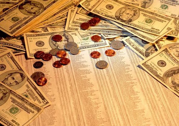 美元指数承压于降息预期