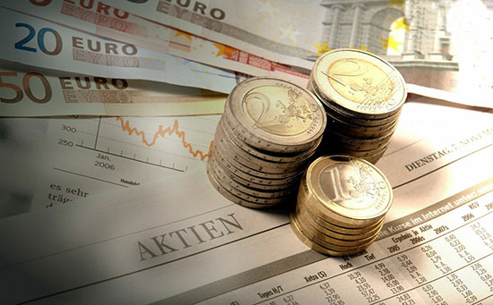 美元大幅走强 美股普遍走低